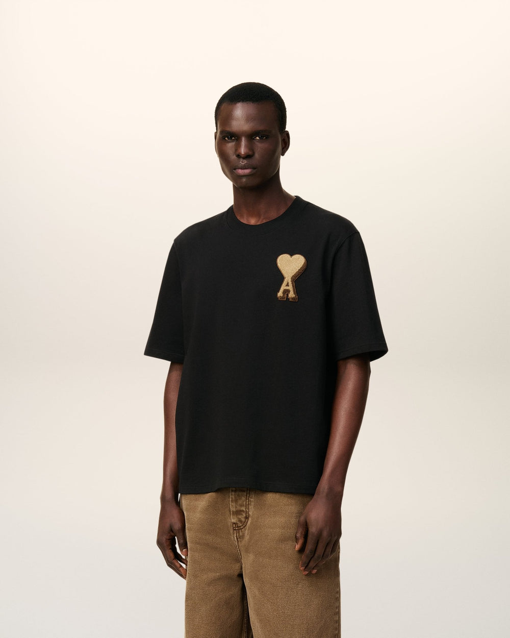 AMI - T-shirt Noir Ami de cœur en coton Noir - Lothaire