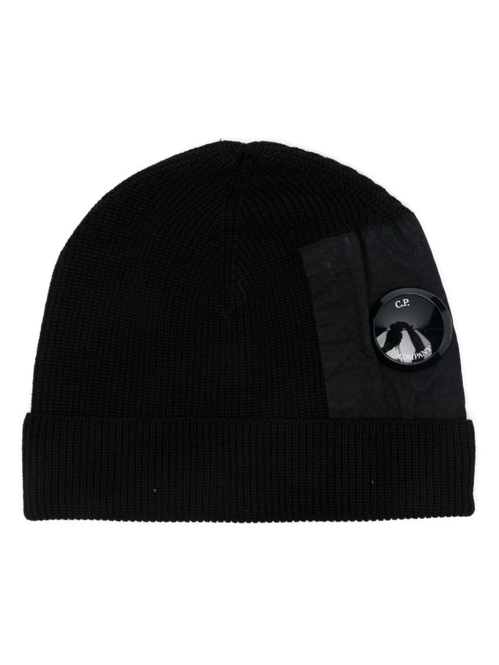 C.P. COMPANY - Bonnet à détail de verre de lunettes signature noir - Lothaire