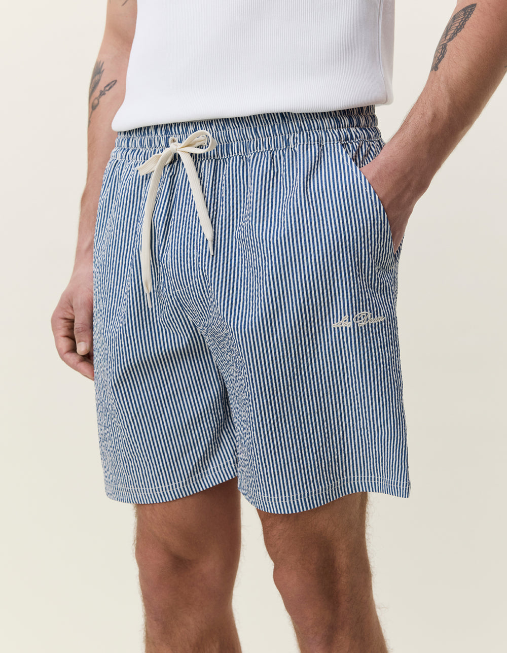 LES DEUX – Short de bain Seersucker Bleu denim foncé