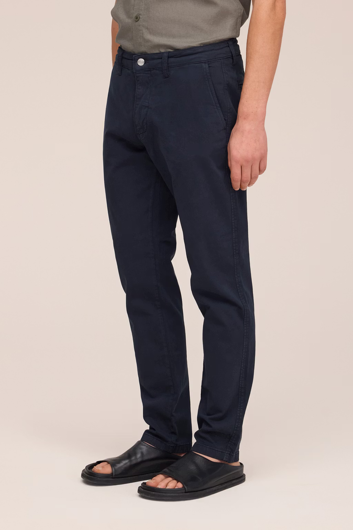 NN.07 - Pantalon chino slim en coton stretch Bleu marine