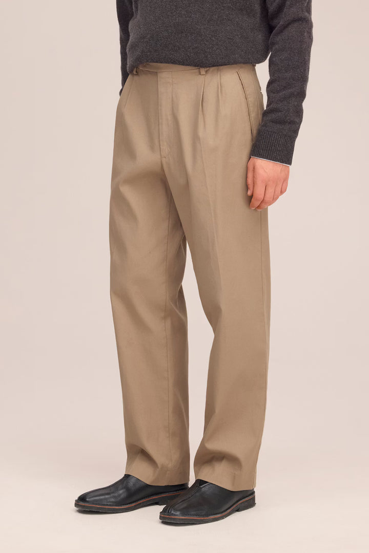 NN.07 - Pantalon Robin à pinces Marron argile