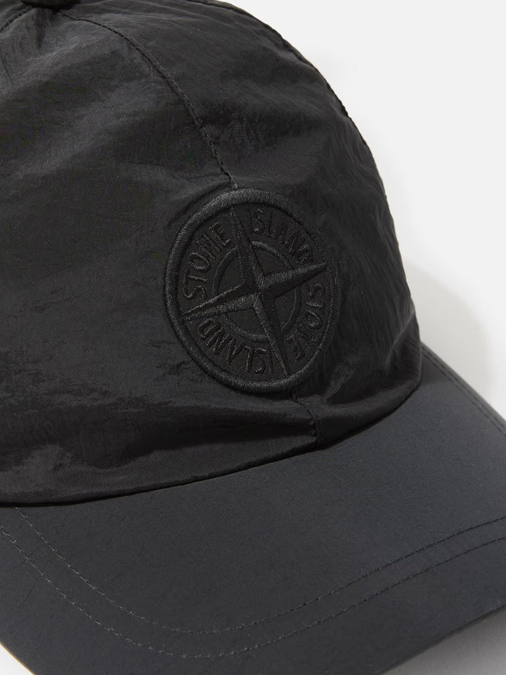STONE ISLAND - Casquette Confectionnée en Nylon Metal avec Logo Compass Noir