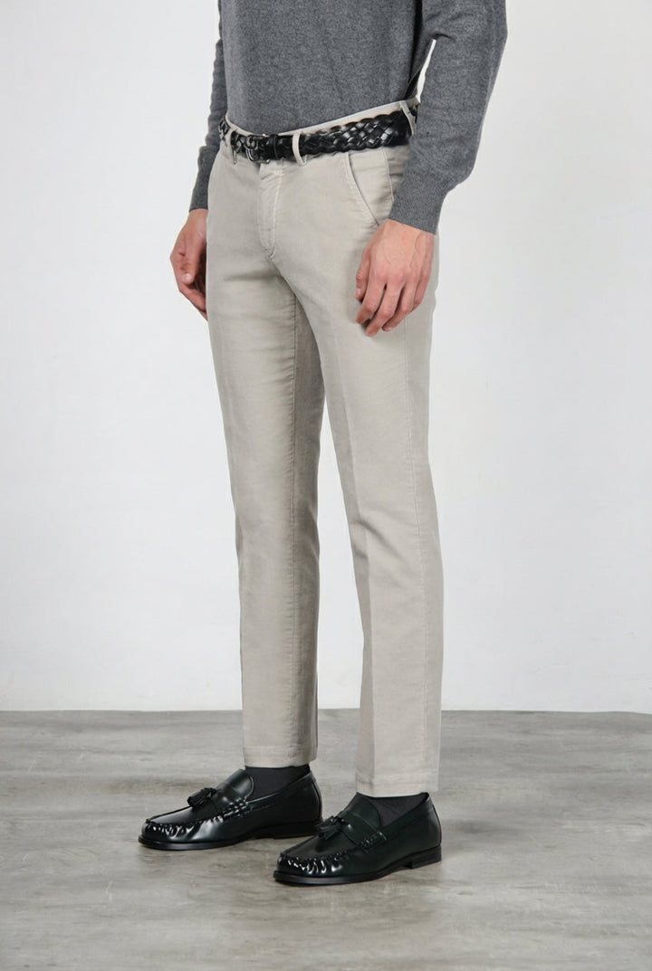MASON'S - Pantalon chino Torino en velours côtelé Gris