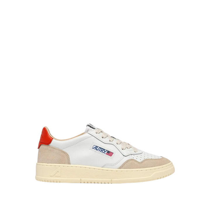 AUTRY - Baskets medalist low en cuir blanc et pumpkin et daim beige