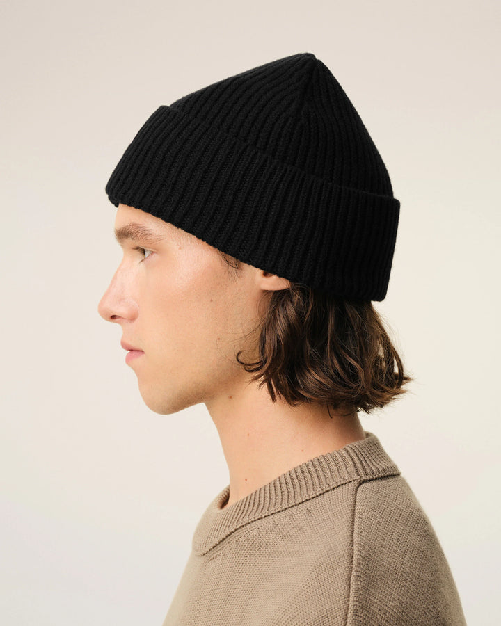 AMI PARIS - Bonnet Ami de Cœur en laine mérinos Noir