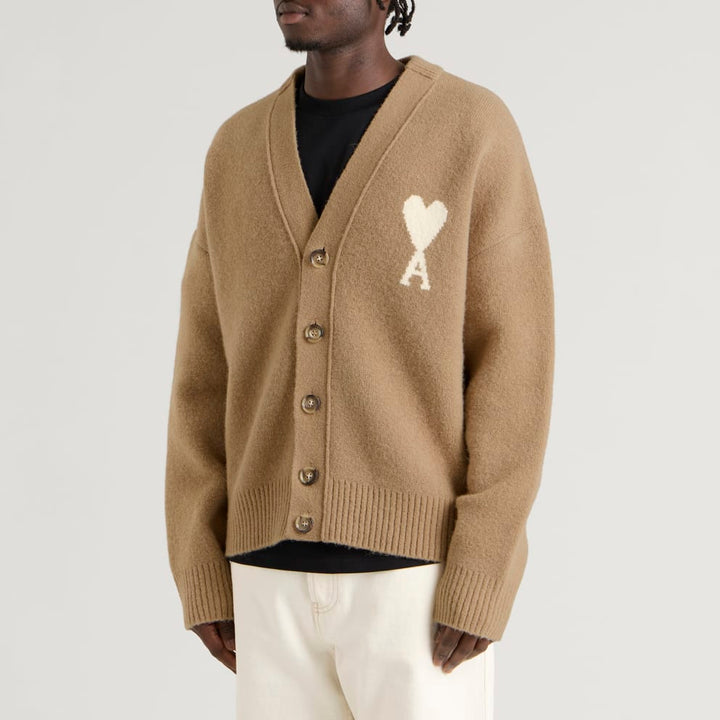 AMI PARIS - Cardigan Ami de Cœur en alpaga Beige taupe / Écru