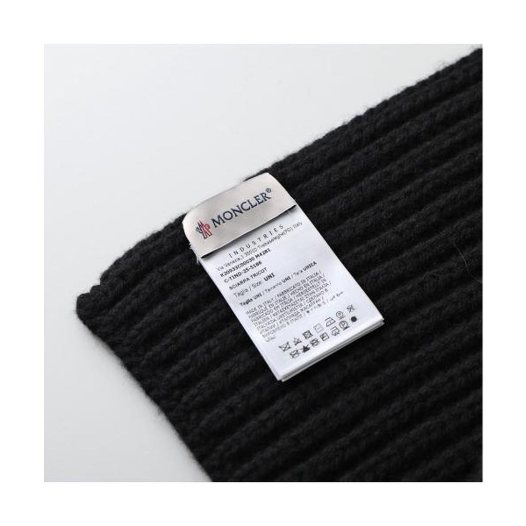 MONCLER – Écharpe en maille côtelée avec écusson logo Noir