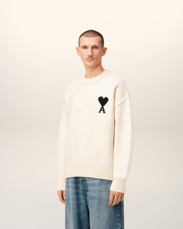 AMI - Pull blanc col rond ami de cœur en laine écru/noir