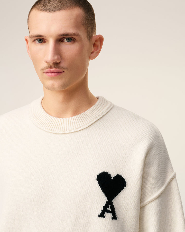 AMI - Pull blanc col rond ami de cœur en laine écru/noir