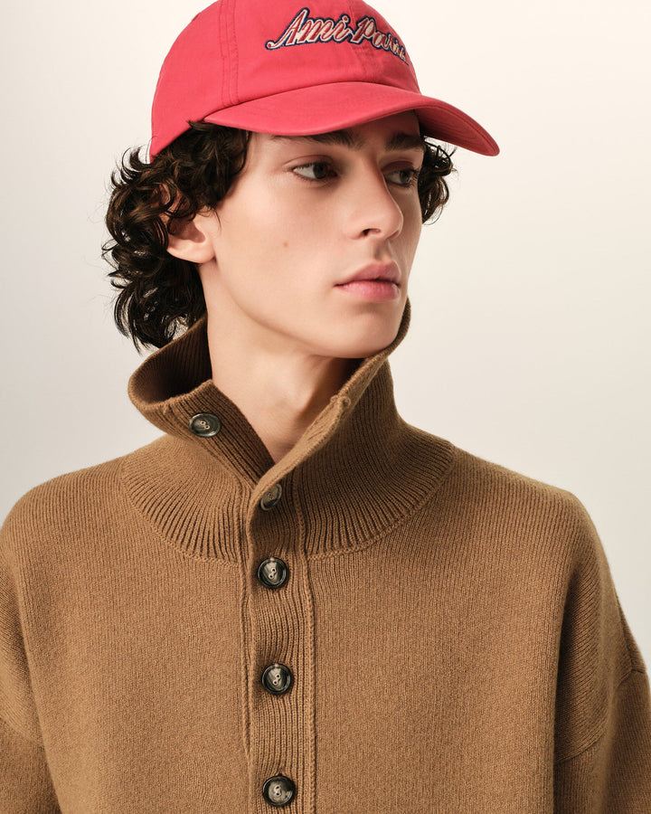 AMI PARIS - Pull col montant boutonné en laine Camel