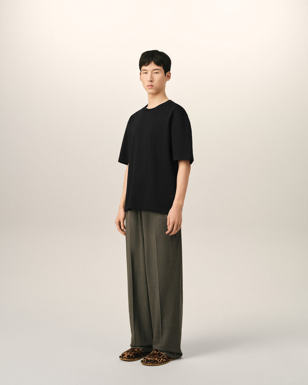 AMI PARIS – T-shirt Ami de Cœur embossé Noir