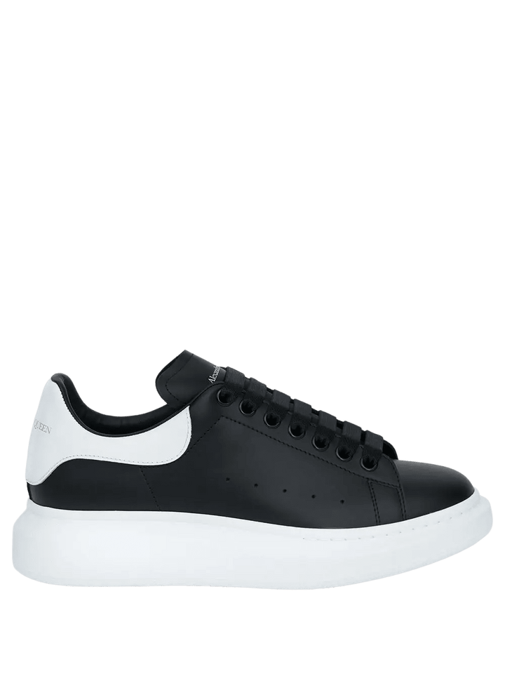 Alexander McQueen Baskets à semelle oversize noir/blanc - Lothaire