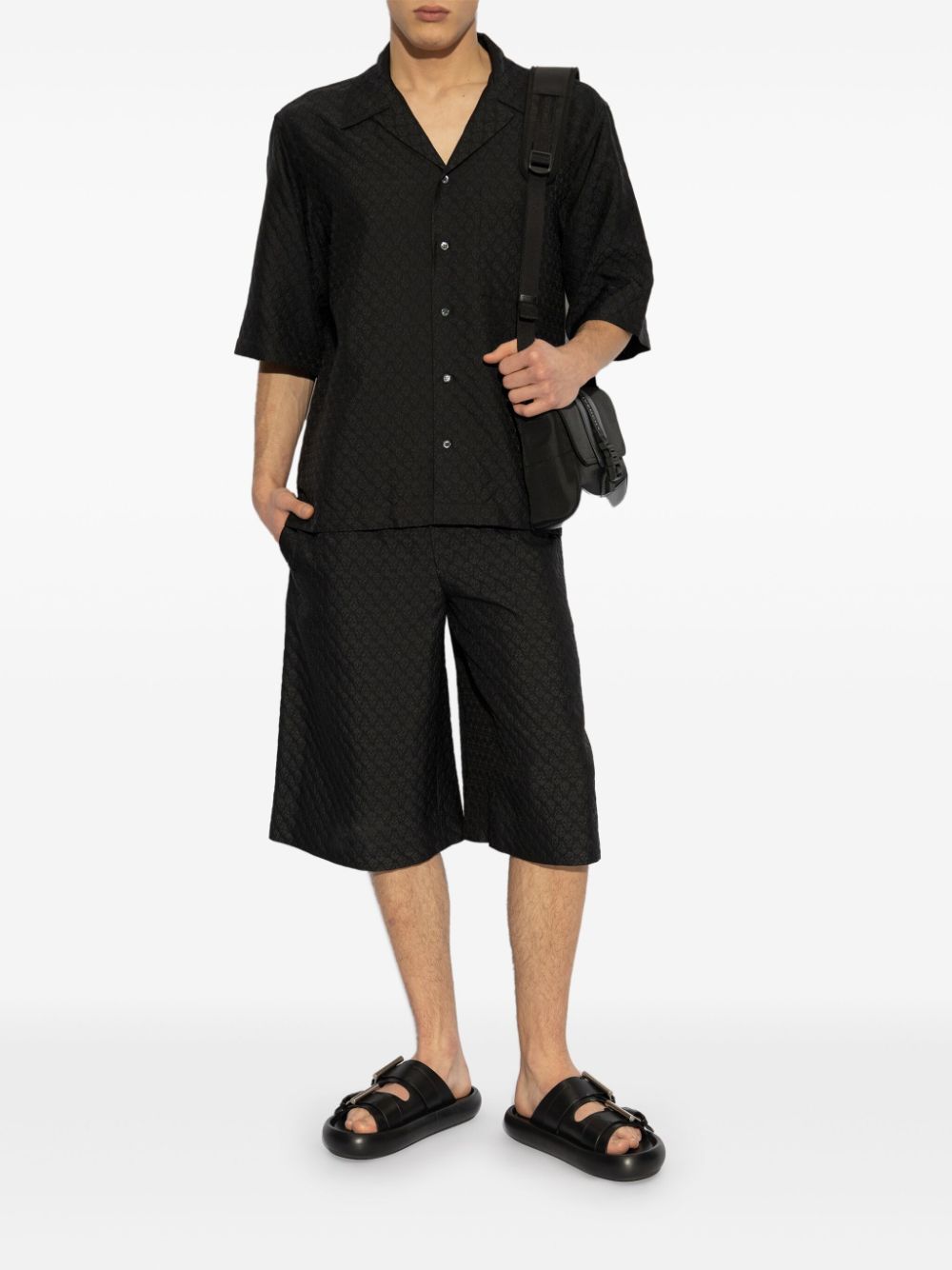 ALEXANDER MCQUEEN chemise à imprimé graphique noir - Lothaire