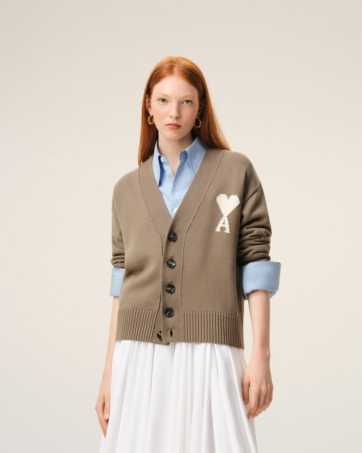 AMI PARIS - Cardigan Ami de Cœur en Laine Beige Taupe / Écru - Lothaire