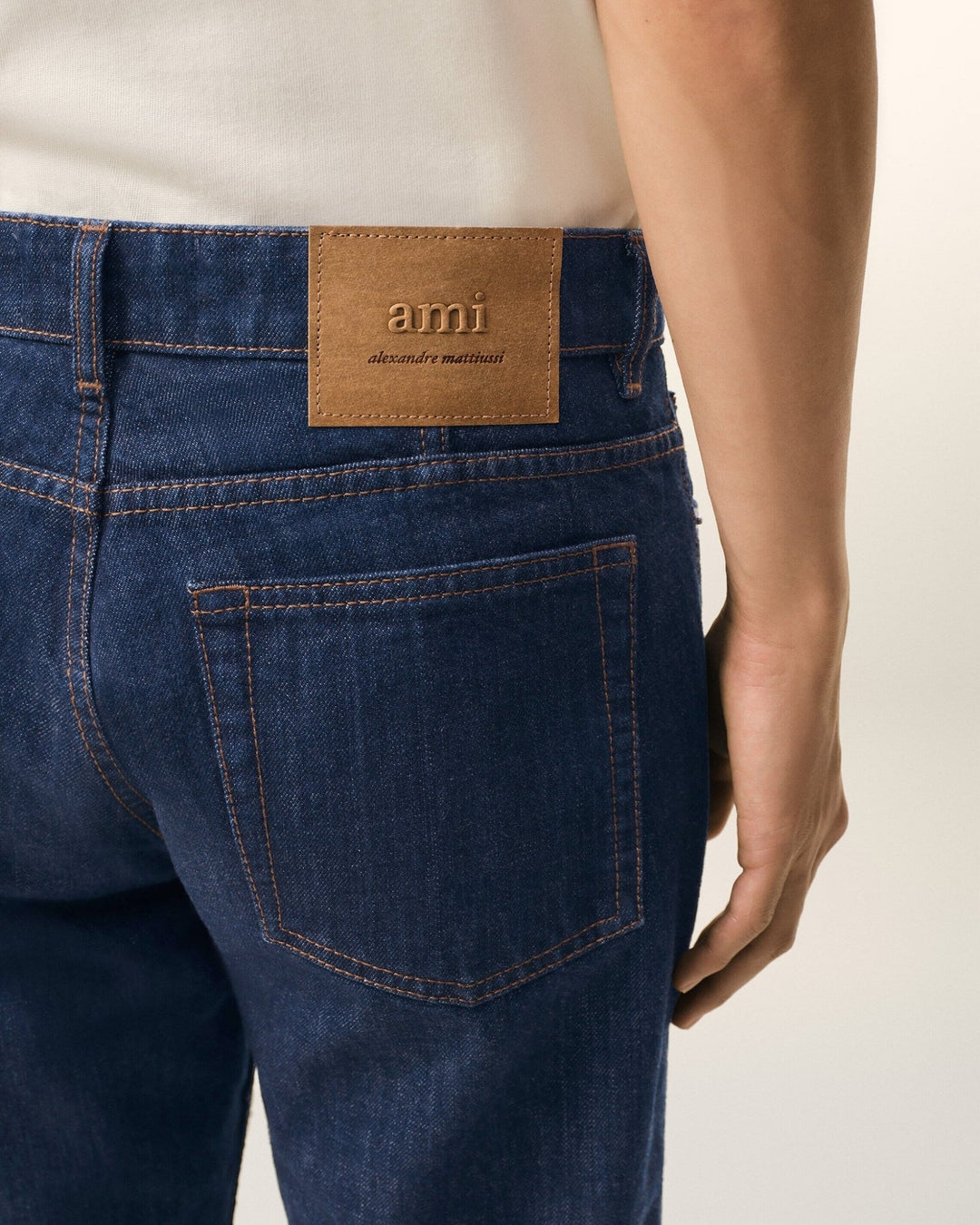 AMI PARIS - Jean Classique en Coton Indigo brut - Lothaire