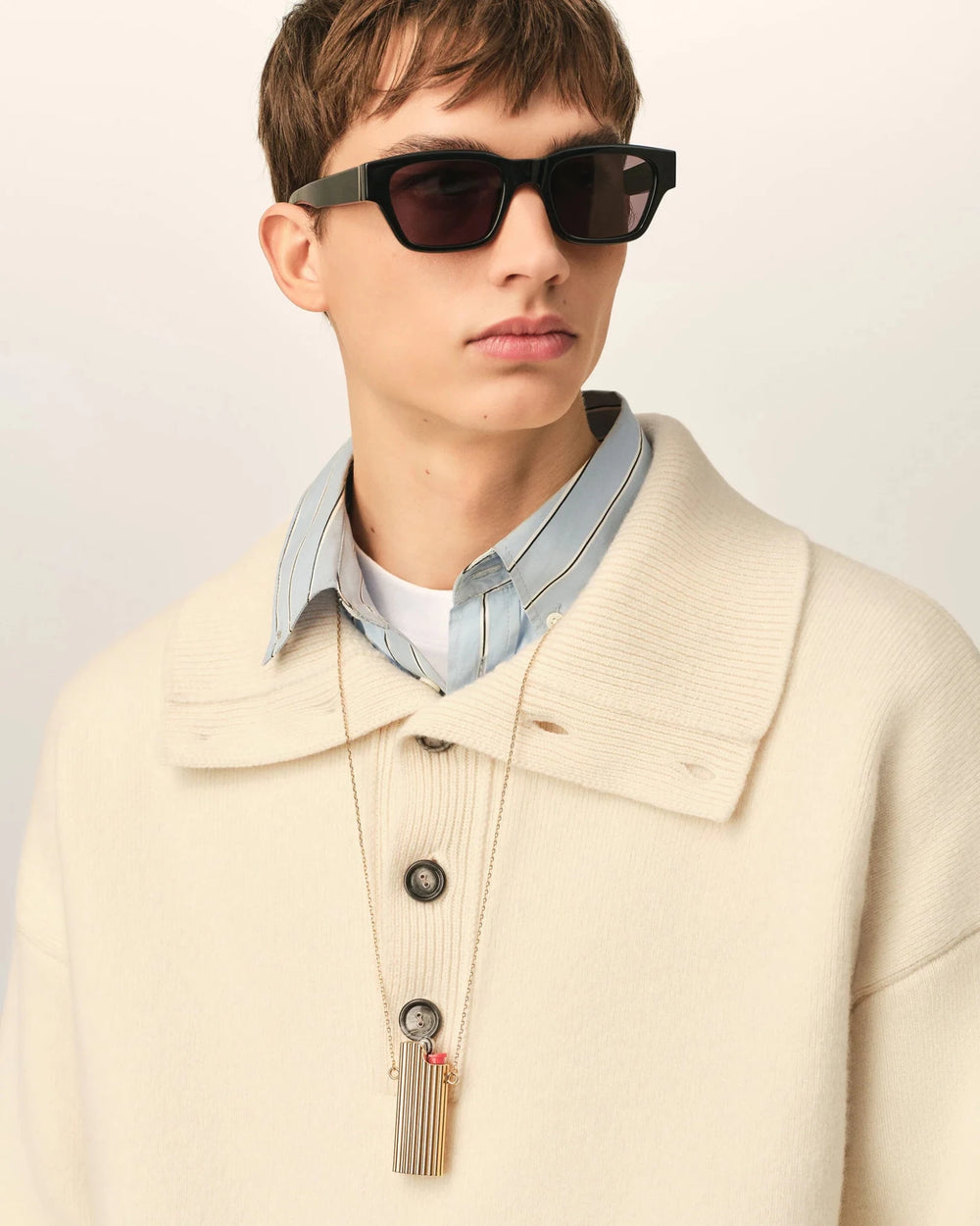 AMI PARIS - Pull en Laine à Col Montant Boutonné Beige Ivoire - Lothaire
