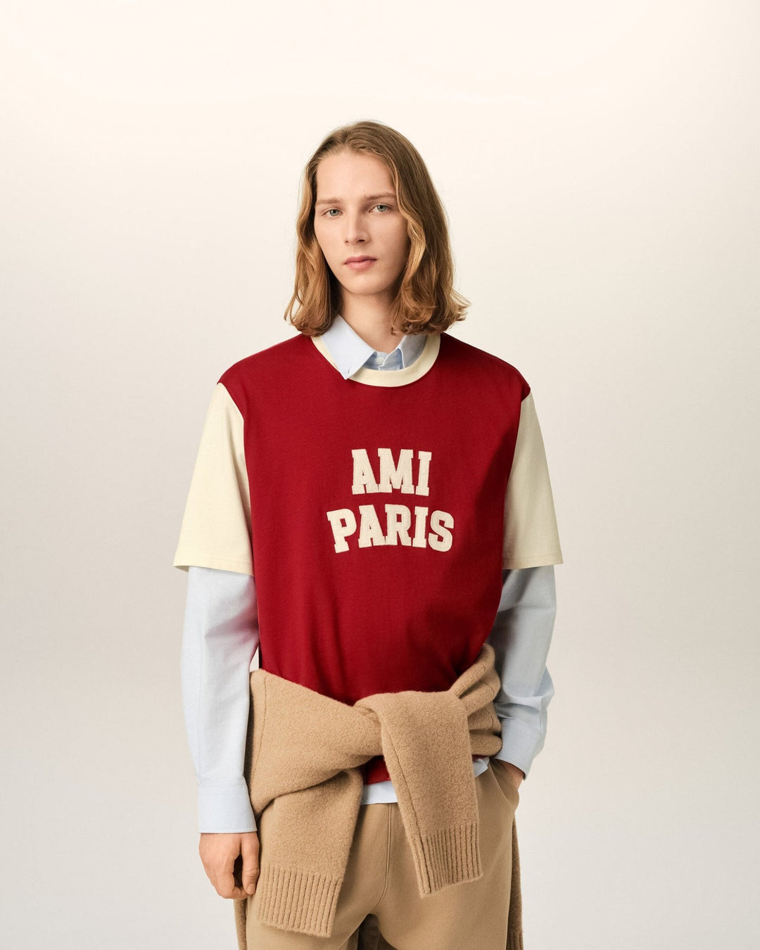 AMI PARIS – T-shirt en coton brodé Ami Paris Rouge rubis / Ivoire - Lothaire