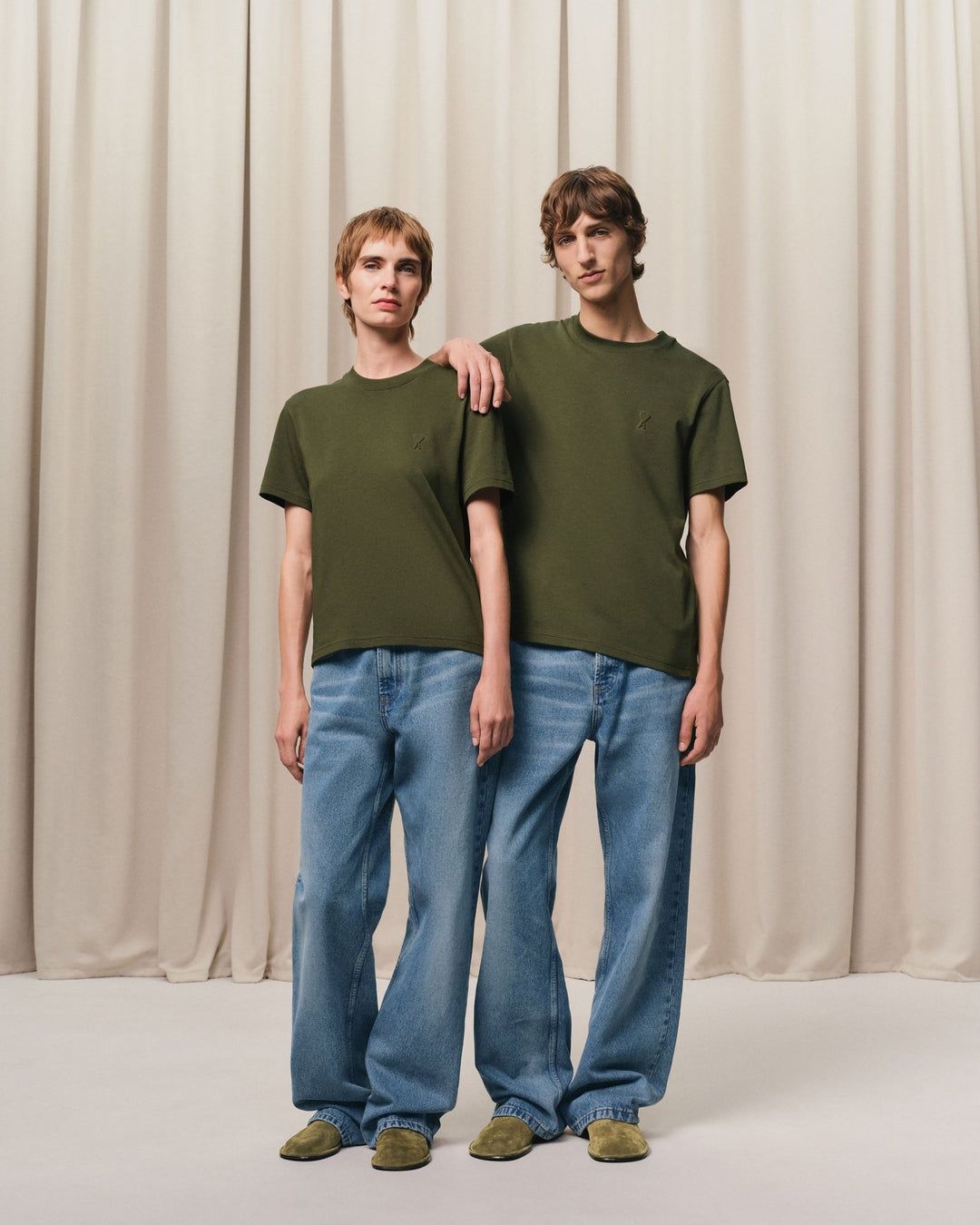 AMI PARIS - T - SHIRT VERT AMI DE COEUR EN COTON Vert - Lothaire