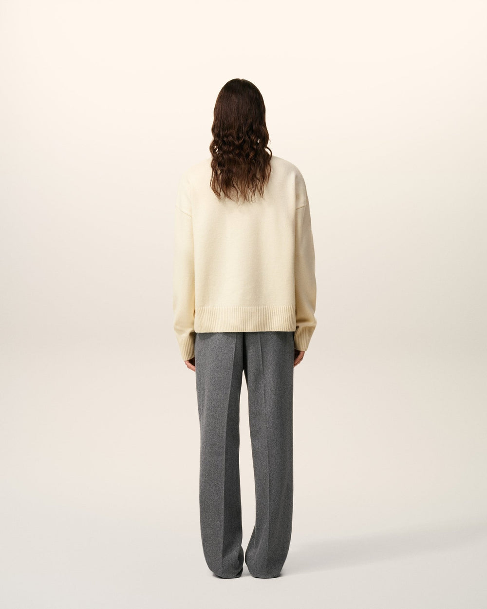 AMI - Pull blanc col cheminée ami de cœur en laine - Lothaire