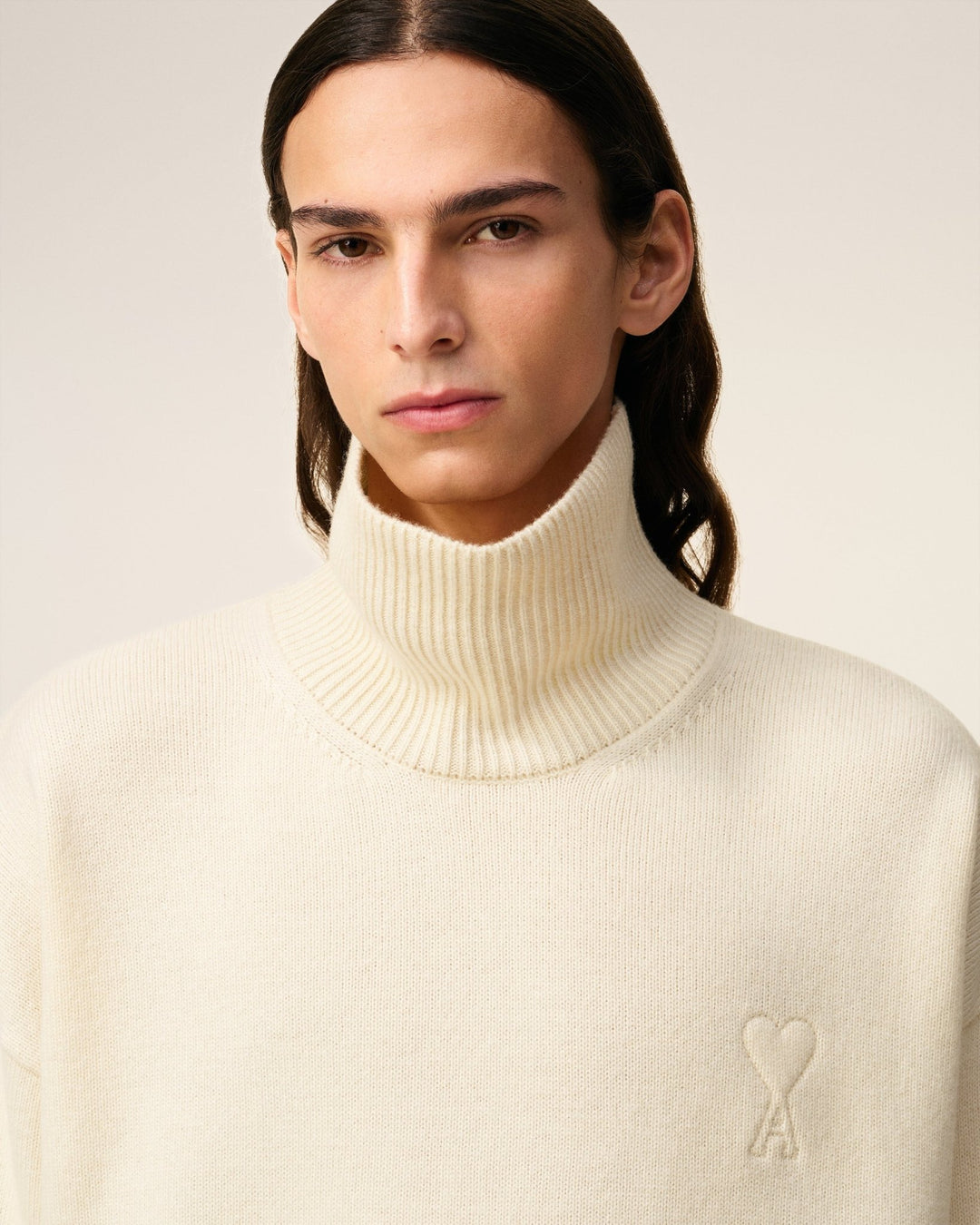 AMI - Pull blanc col cheminée ami de cœur en laine - Lothaire