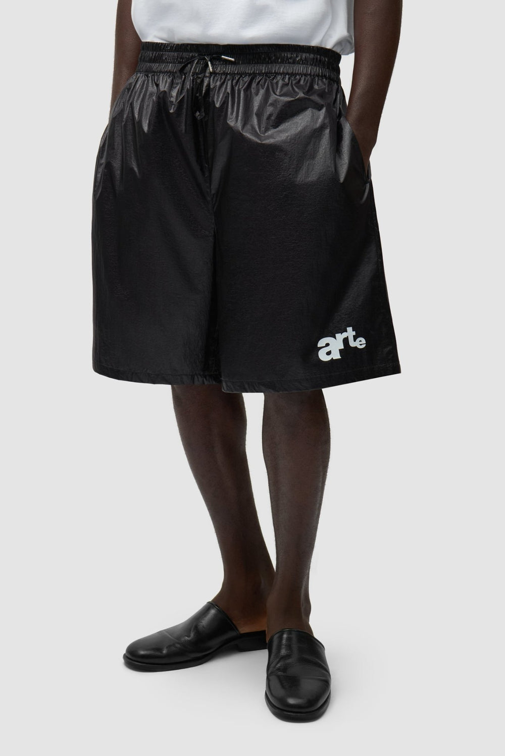 ARTE - Short à grand logo Noir - Lothaire