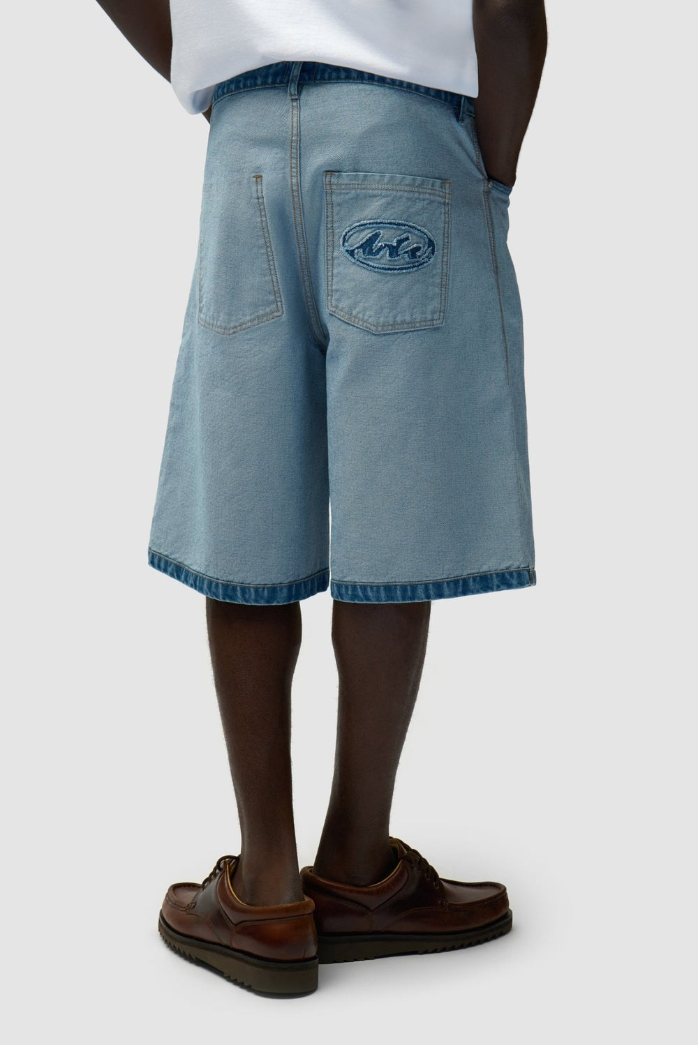 ARTE - Short en denim Inside/Out Bleu clair - Lothaire