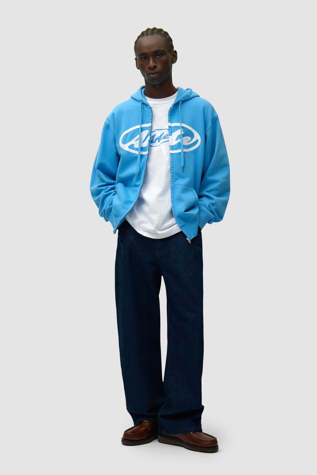 ARTE - Sweat à capuche zippé avec logo cercle Bleu ciel - Lothaire