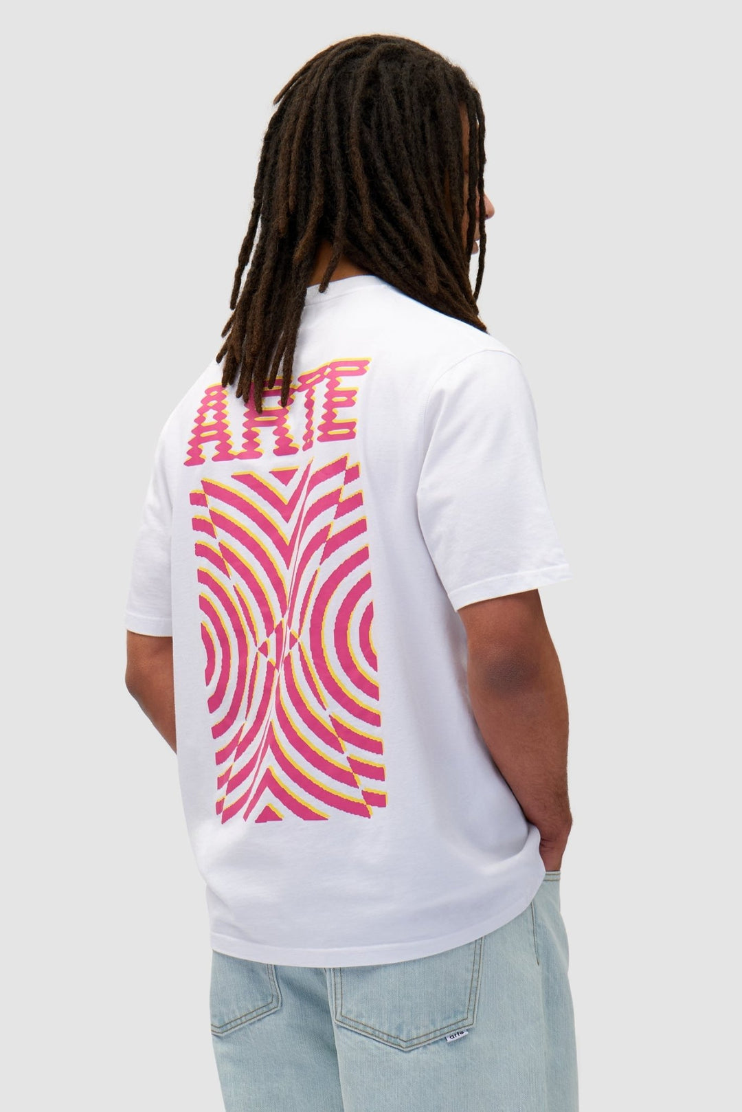 ARTE - T-shirt à imprimé mural dans le dos Blanc - Lothaire