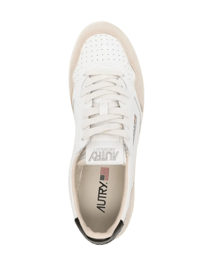 AUTRY - Baskets en Cuir Noir et Blanc - Lothaire