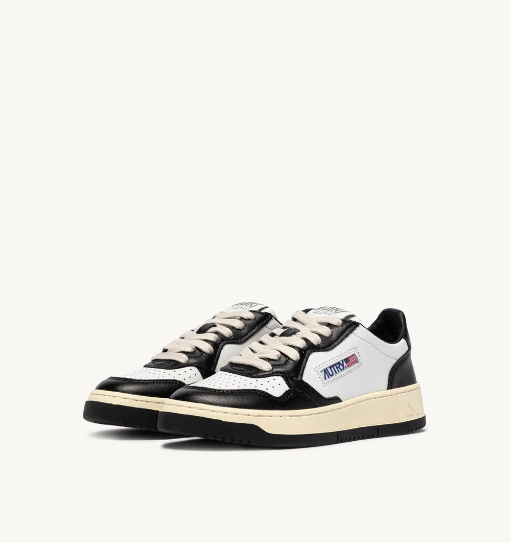 AUTRY - Baskets Medalist Low Bicolore Blanc / Noir - Lothaire