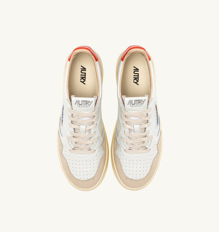 AUTRY - Baskets medalist low en cuir blanc et pumpkin et daim beige - Lothaire
