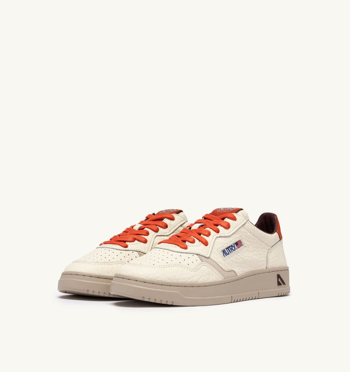 AUTRY - Baskets medalist low en cuir marshmallow et pumpkin - Lothaire