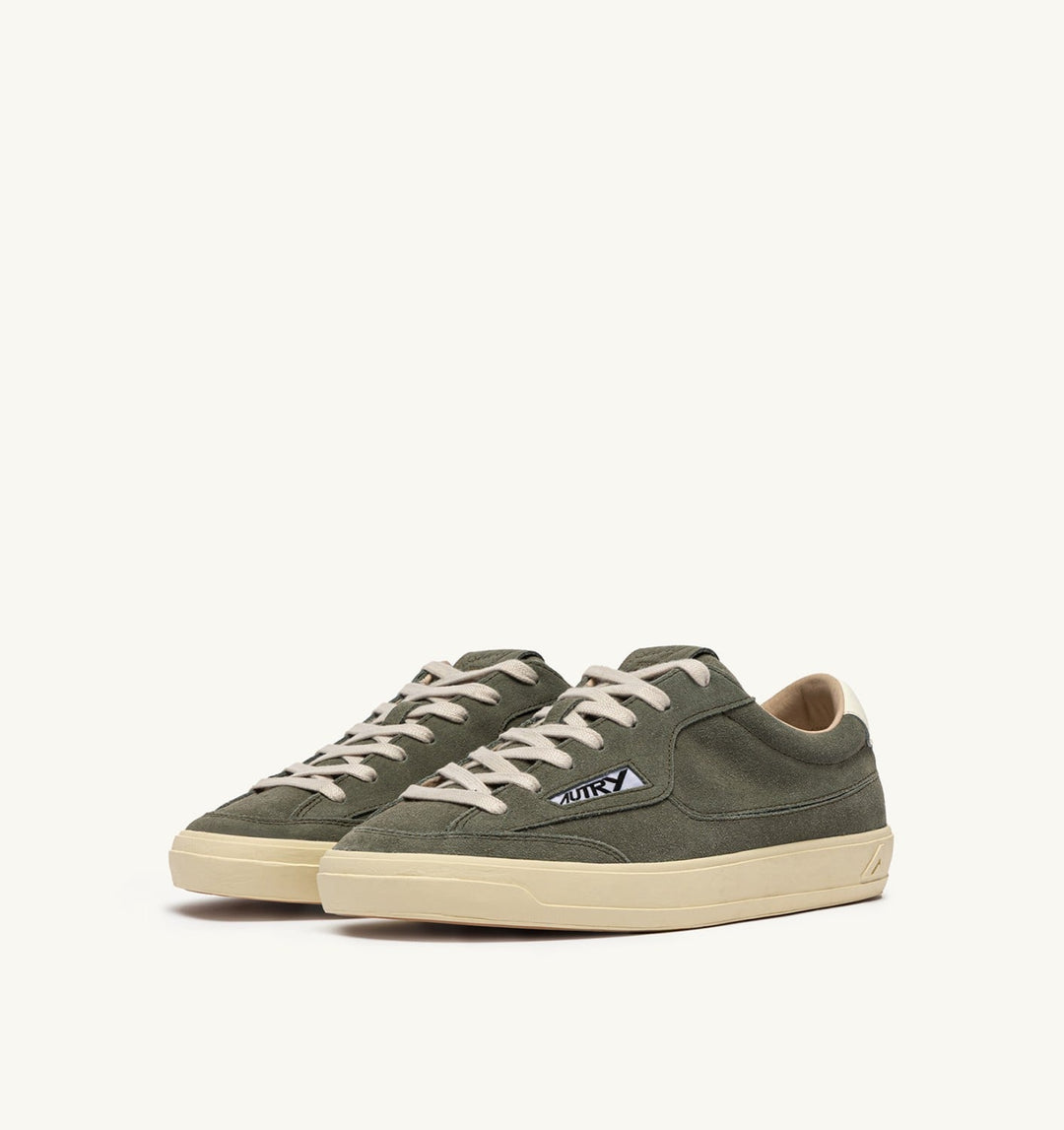 AUTRY - Baskets Windscape Low Daim Vert fumé / Marshmallow - Lothaire