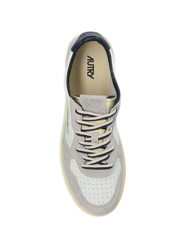 AUTRY - Sneakers Medalist Low en cuir et suède Blanc / Gris - Lothaire
