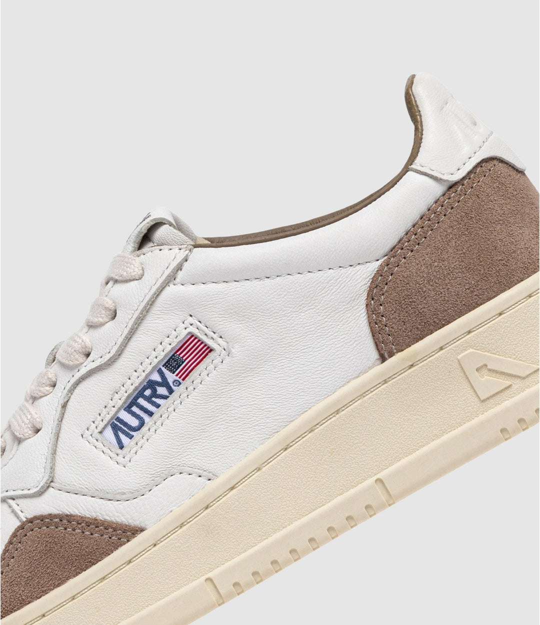 AUTRY - Sneakers Medalist Low pour homme en cuir et daim Blanc et Antilope - Lothaire