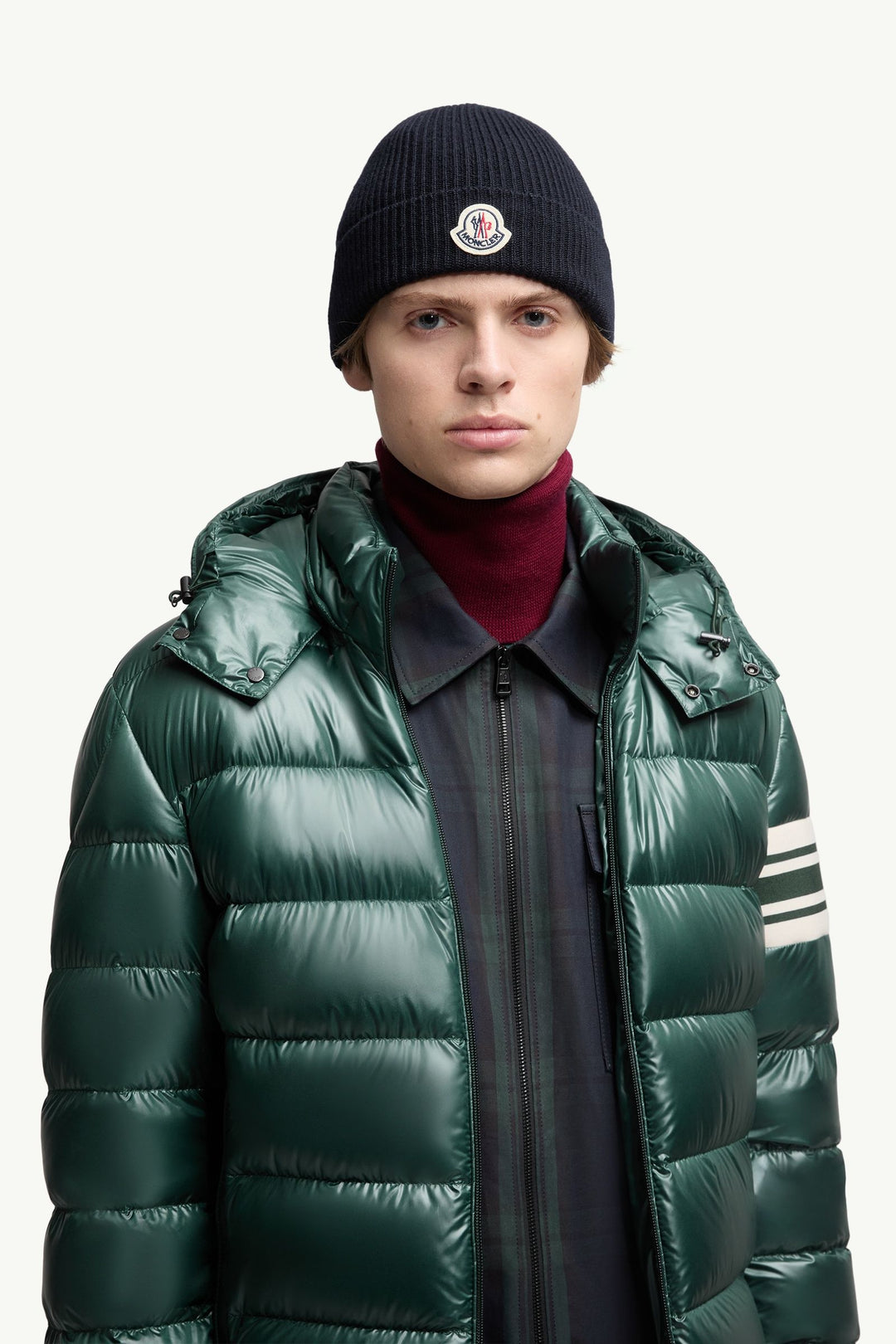 MONCLER - Bonnet en laine vierge Bleu marine