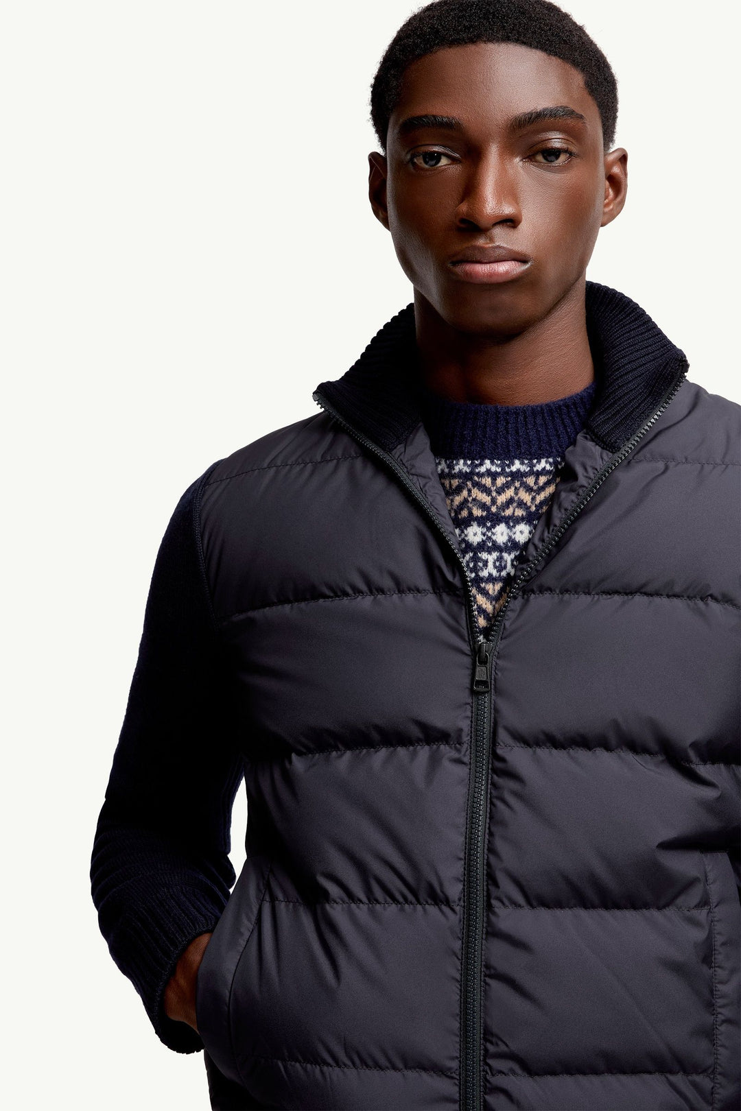 MONCLER – Cardigan zippé matelassé en laine Bleu marine
