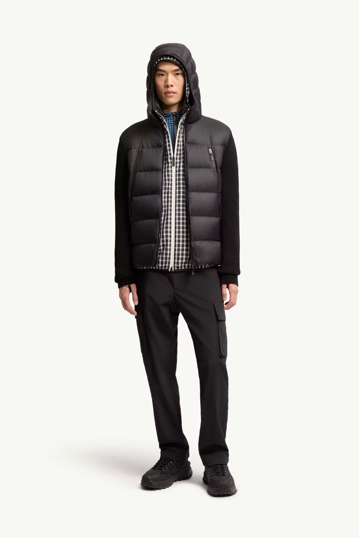 MONCLER - Cardigan zippé matelassé en laine Noir