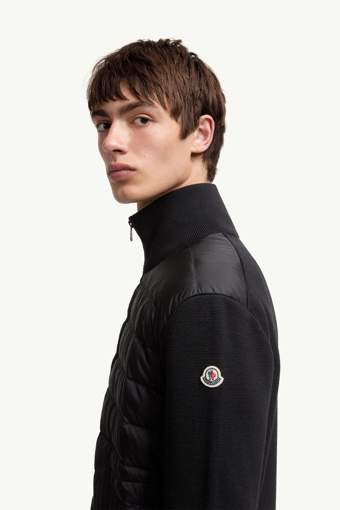 MONCLER – Cardigan zippé matelassé Noir