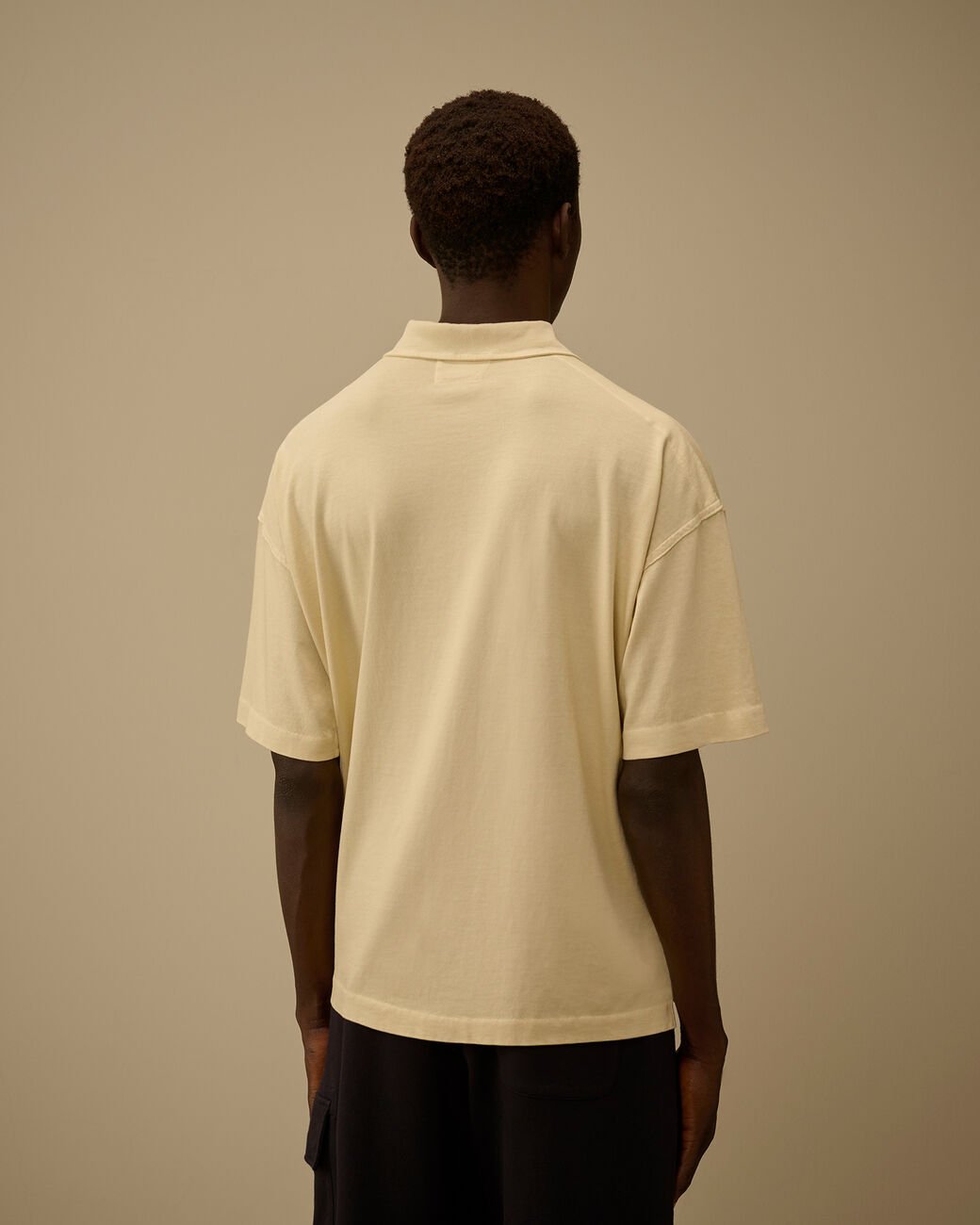 C.P. COMPANY - 20/1 Jersey Short Sleeve Boxy Logo Polo Beige - Lothaire