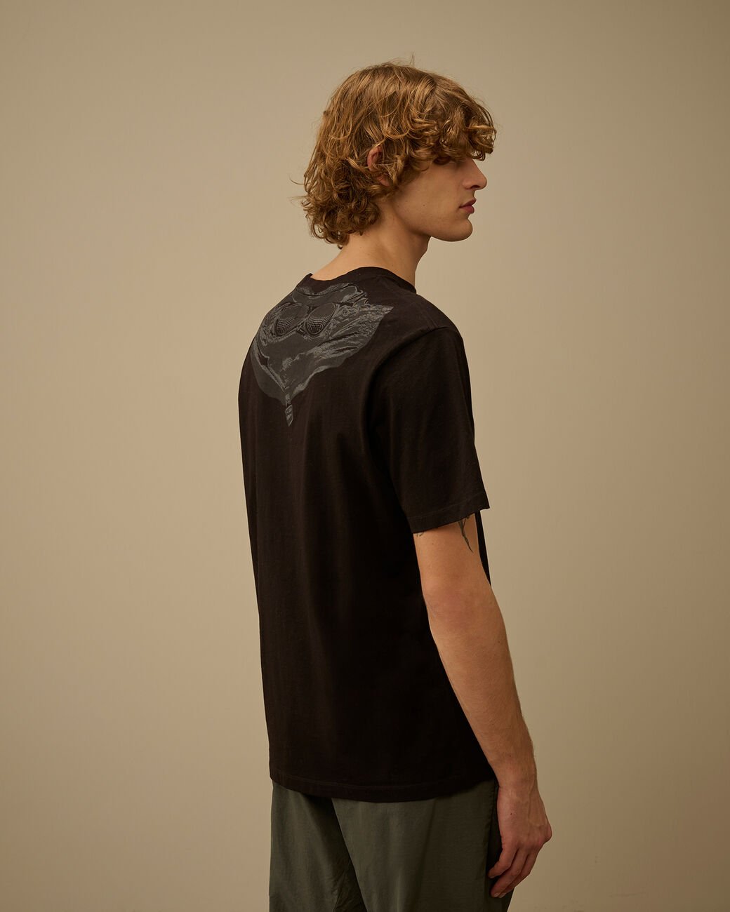 C.P. COMPANY - 30/1 Jersey Short Sleeve Goggle T-Shirt Noir - Lothaire