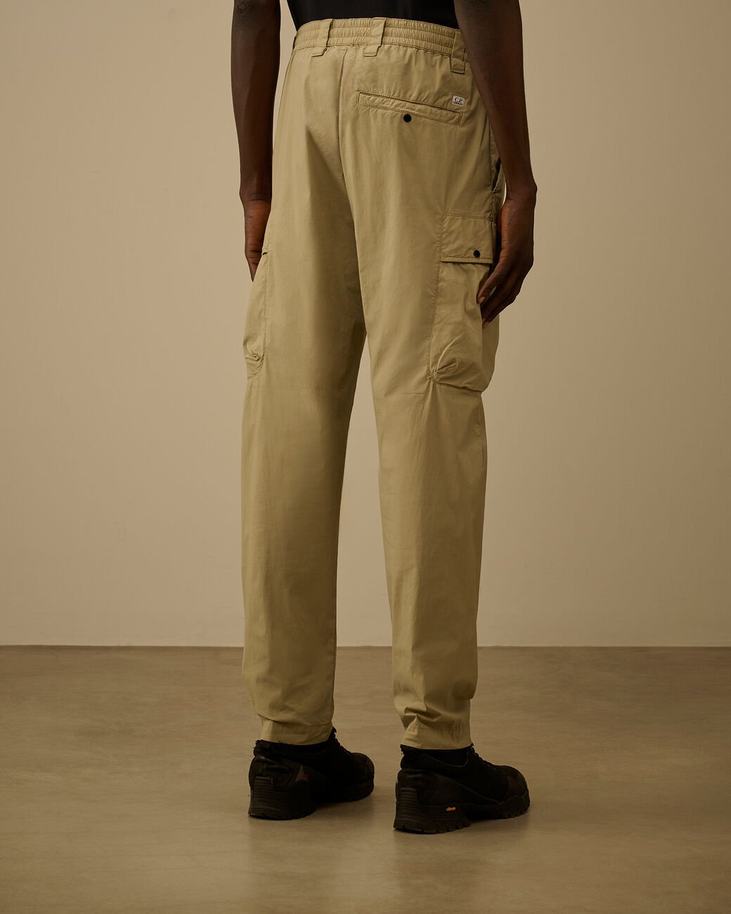 C.P. COMPANY - 50 Fili Stretch Elasticated Lens Cargo Pants Gris olive - Lothaire