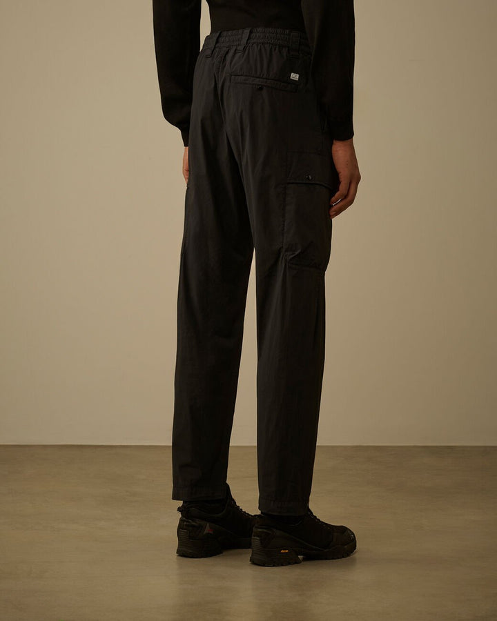 C.P. COMPANY - 50 Fili Stretch Elasticated Lens Cargo Pants Noir - Lothaire