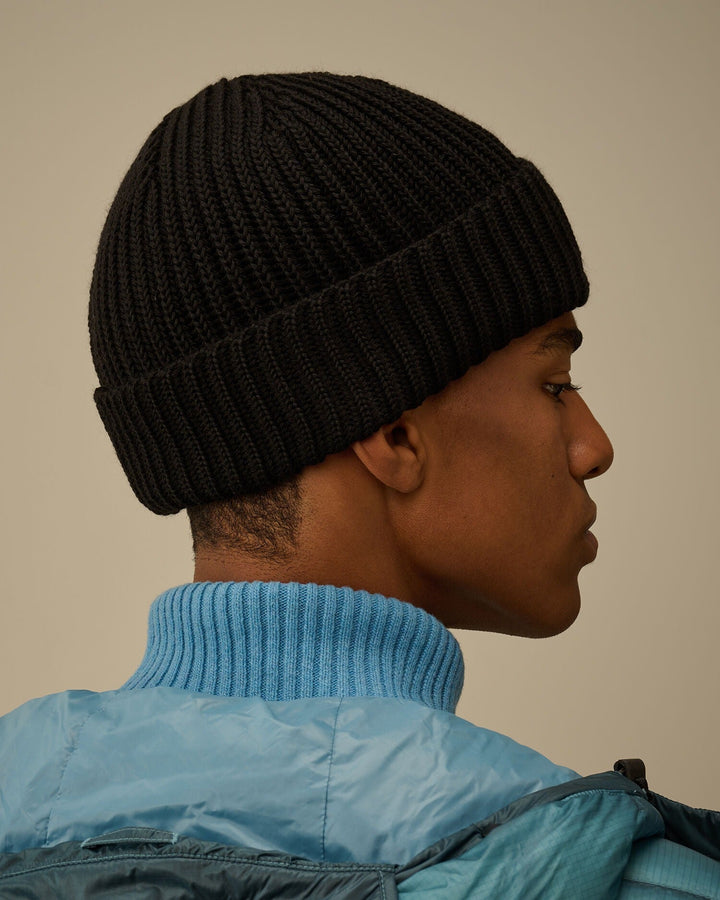 C.P. COMPANY - Bonnet Merino Wool Lens Beanie Noir - Lothaire