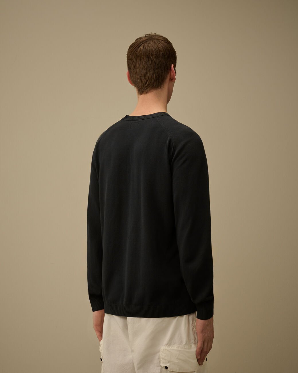 C.P. COMPANY - Cotton Crepe Crewneck Lens Sweater Bleu nuit - Lothaire