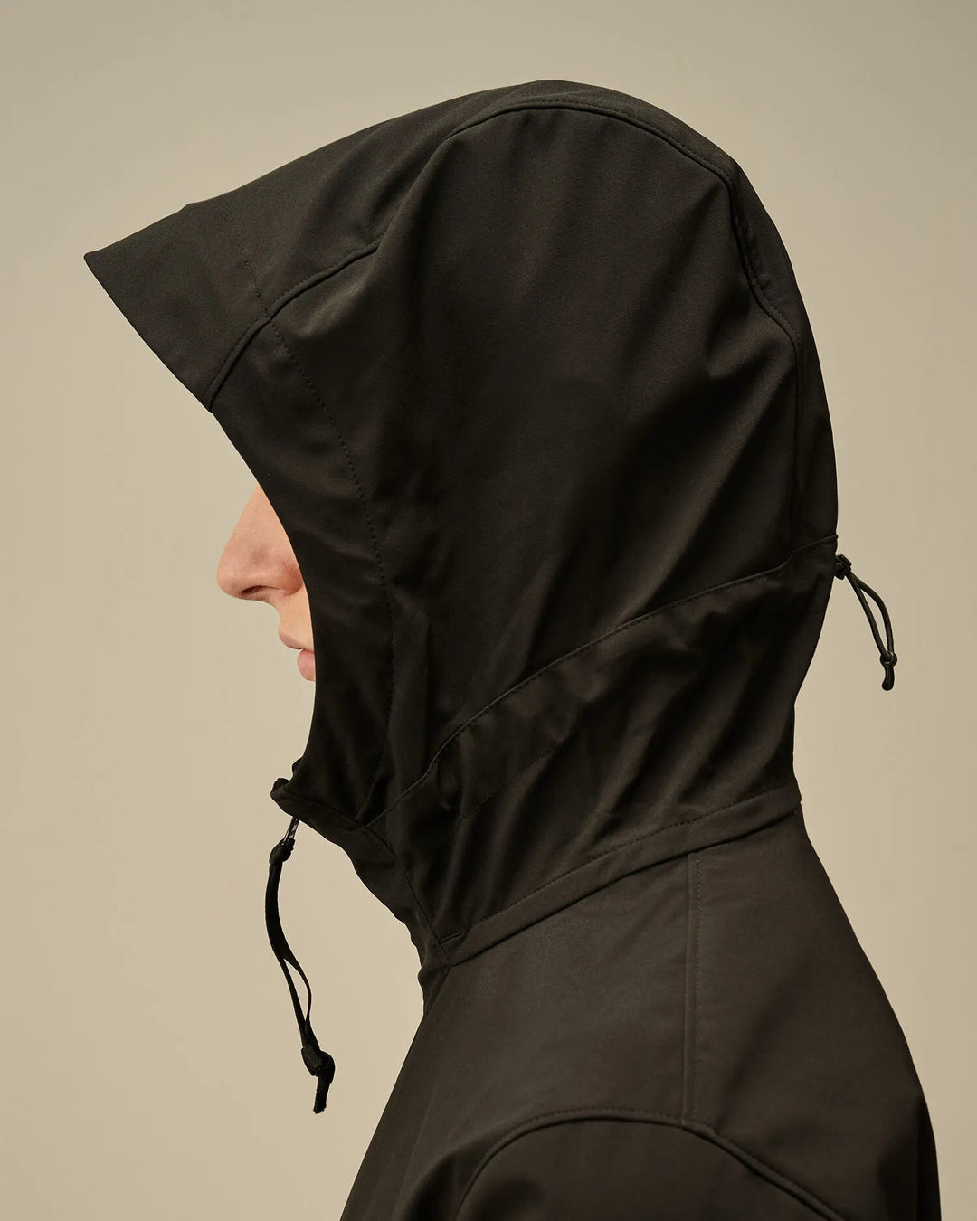 C.P. COMPANY - C.P. Shell - R Hooded Jacket - Noir - Lothaire