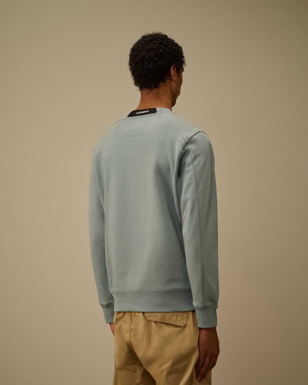C.P. COMPANY - Diagonal Raised Fleece Crewneck Lens Sweatshirt Bleu argenté - Lothaire