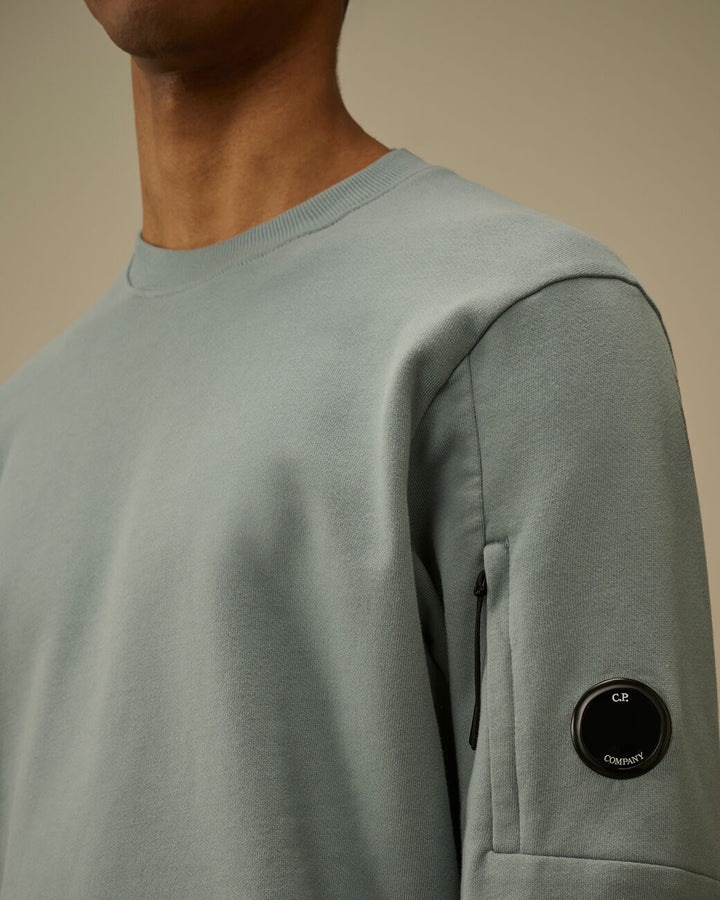 C.P. COMPANY - Diagonal Raised Fleece Crewneck Lens Sweatshirt Bleu argenté - Lothaire