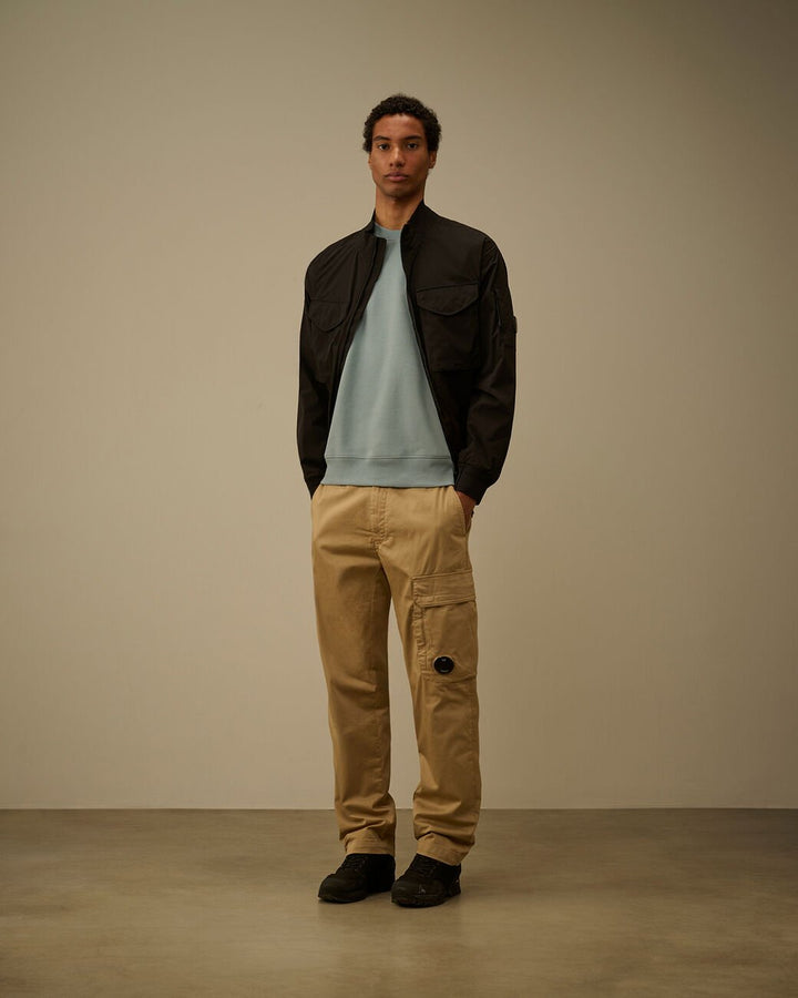 C.P. COMPANY - Diagonal Raised Fleece Crewneck Lens Sweatshirt Bleu argenté - Lothaire