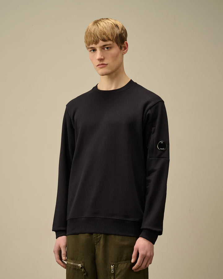 C.P. COMPANY - Diagonal Raised Fleece Crewneck Lens Sweatshirt - Marine - Lothaire